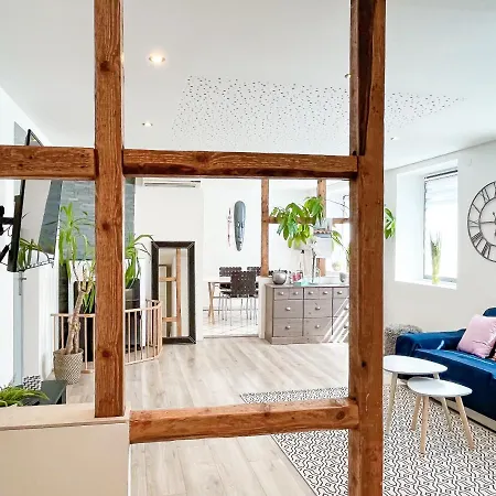 Appartement Le 13 - 3min de Colmar Centre à Horbourg-Wihr Extérieur photo